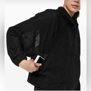 Size 6 Lululemon In Depth Jacket *Lace Black